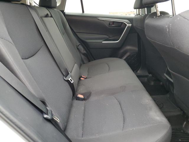 Фото 10 - TOYOTA RAV4