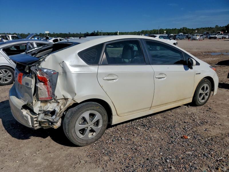 Фото 3 - TOYOTA PRIUS