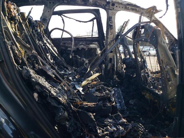 Фото 10 - AUDI Q7