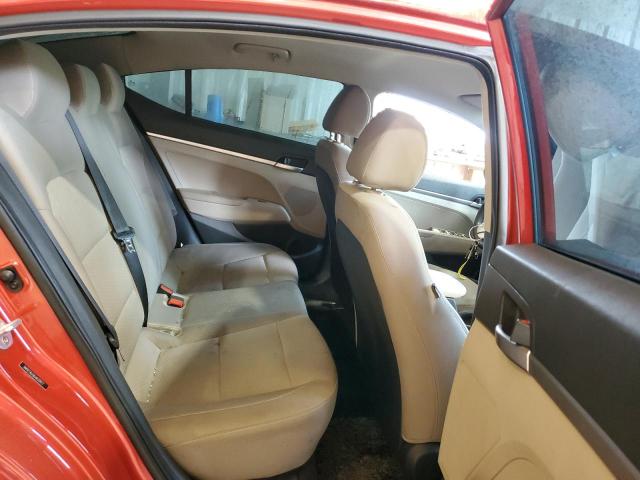 Фото 10 - HYUNDAI ELANTRA