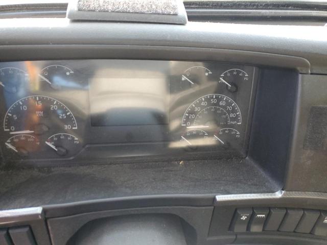 Фото 8 - VOLVO VN