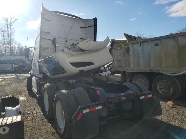 Фото 3 - VOLVO VN