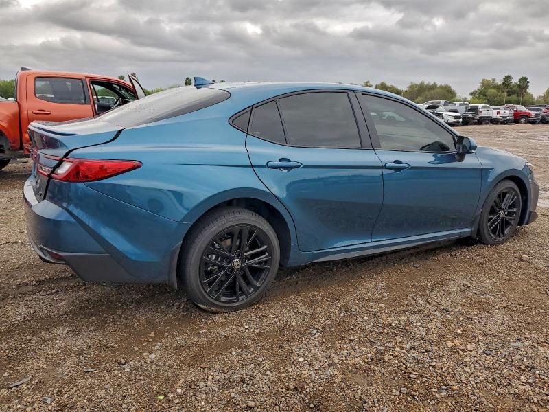 Фото 3 - TOYOTA CAMRY