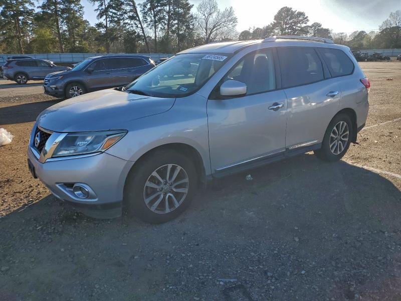 Фото 1 - NISSAN PATHFINDER