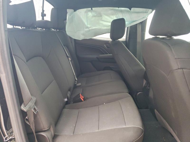 Фото 10 - CHEVROLET COLORADO