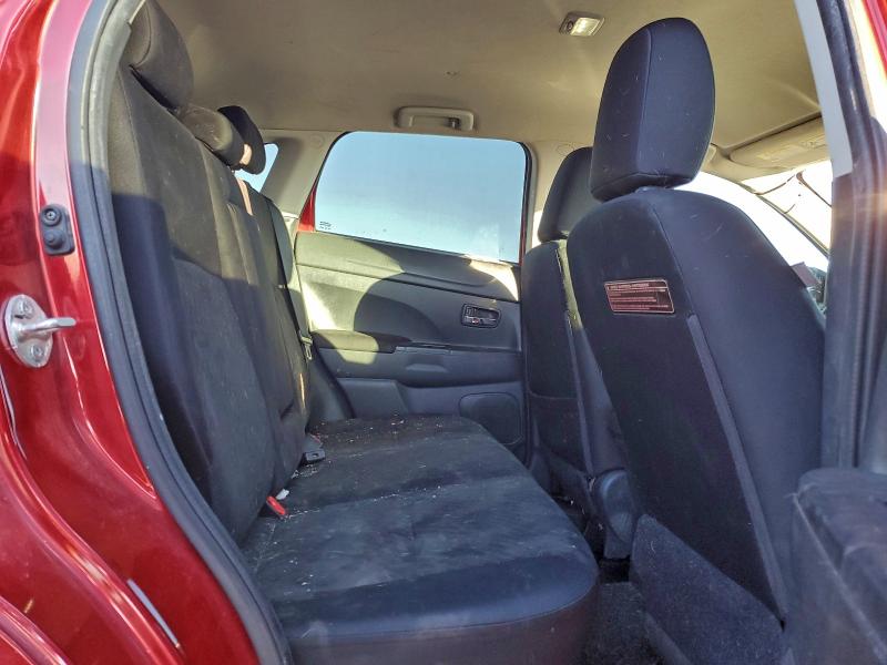 Фото 11 - MITSUBISHI OUTLANDER