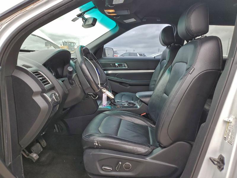 Фото 7 - FORD EXPLORER