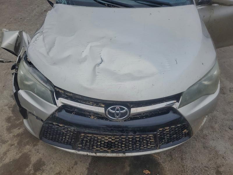 Фото 11 - TOYOTA CAMRY