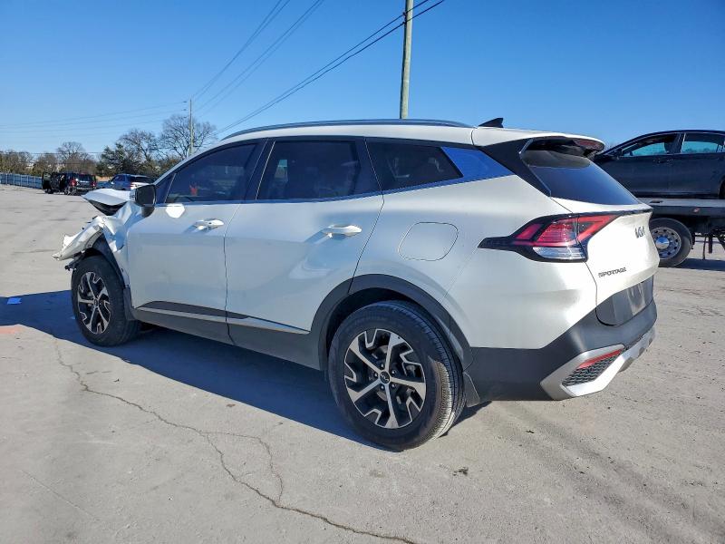 Фото 2 - KIA SPORTAGE