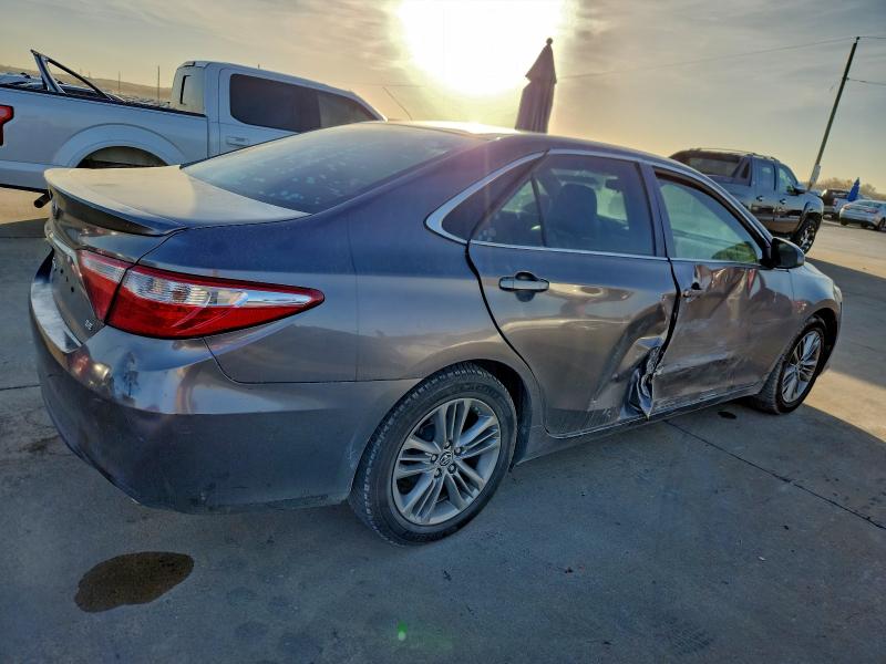 Фото 3 - TOYOTA CAMRY