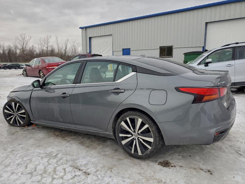 Фото 2 - NISSAN ALTIMA