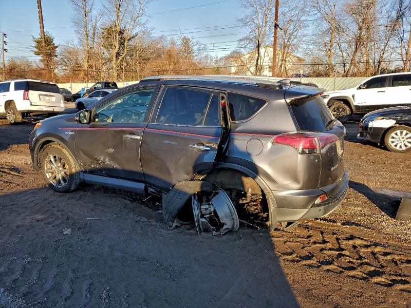 Фото 2 - TOYOTA RAV4