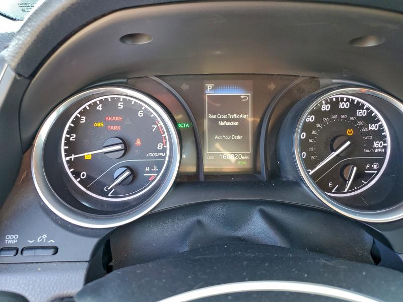 Фото 9 - TOYOTA CAMRY