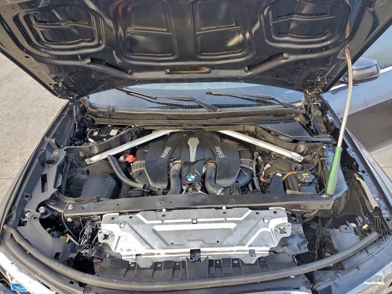 Фото 12 - BMW X7