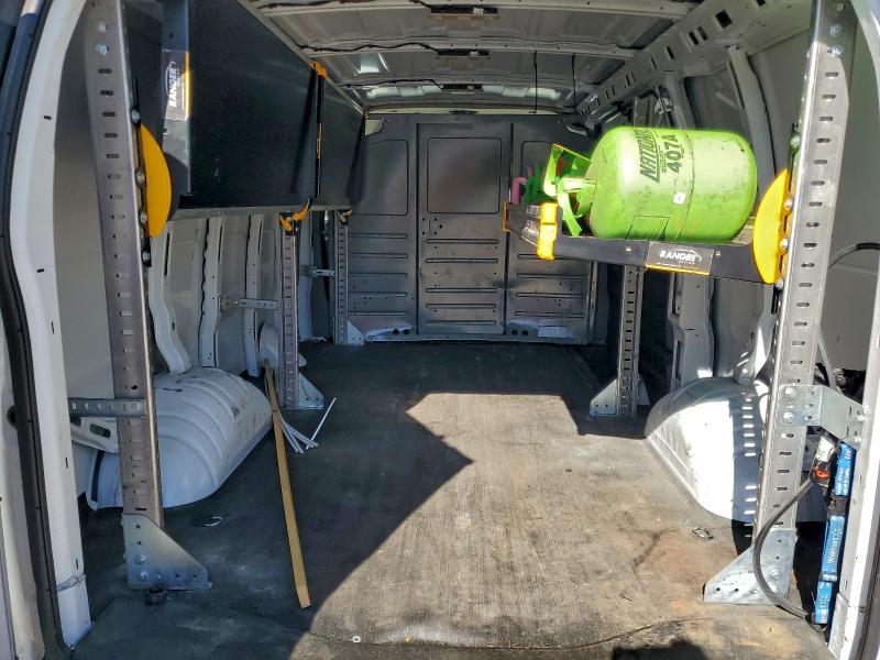 Фото 10 - GMC SAVANA