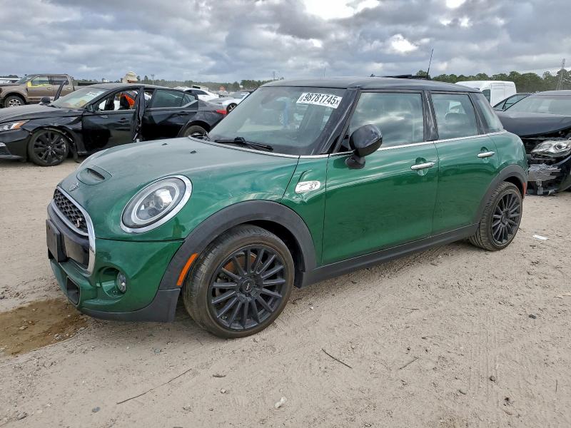 Фото 1 - MINI COOPER