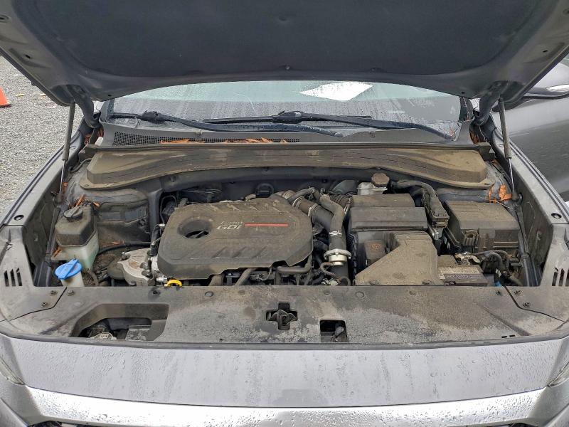 Фото 12 - HYUNDAI SANTA FE