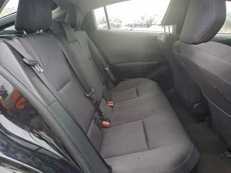 Фото 10 - TOYOTA PRIUS