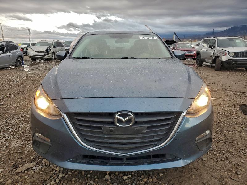 Фото 5 - MAZDA 3