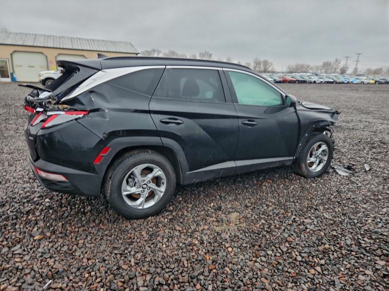 Фото 3 - HYUNDAI TUCSON