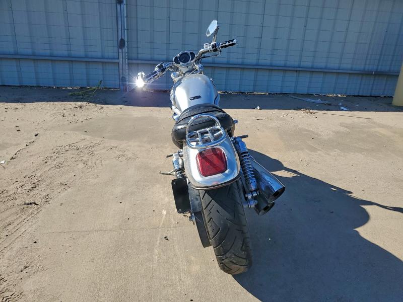 HARLEY-DAVIDSON VRS 2003