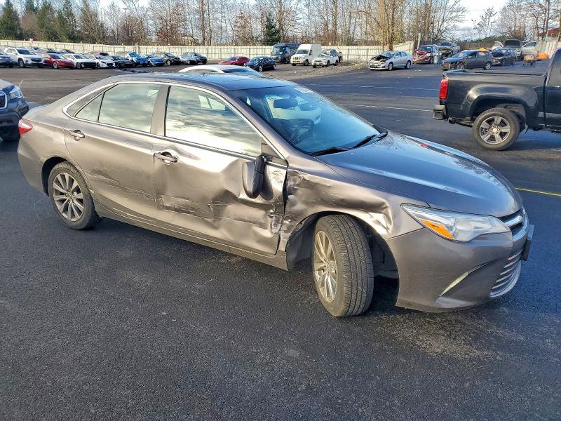 Фото 4 - TOYOTA CAMRY