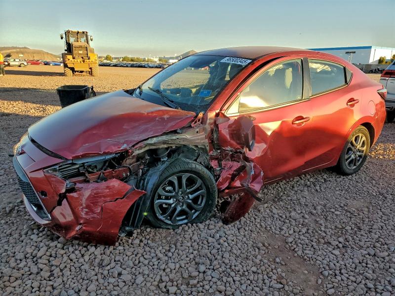 Фото 1 - TOYOTA YARIS