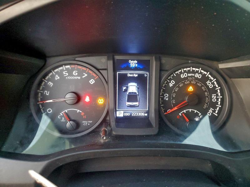 Фото 9 - TOYOTA TACOMA