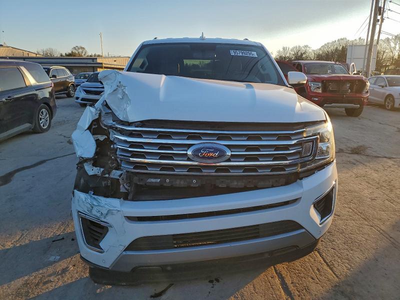 FORD EXPEDITION 2019 VIN 1FMJK1KT0KEA19404