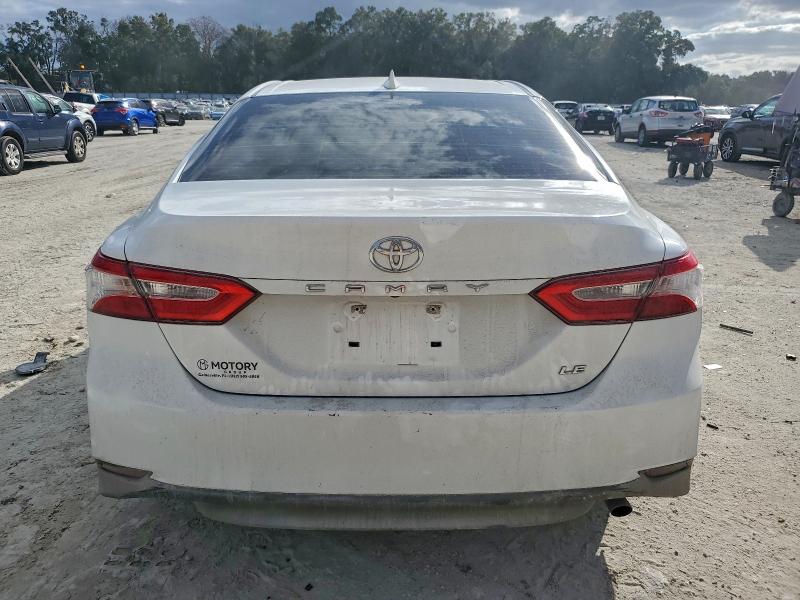 Фото 6 - TOYOTA CAMRY