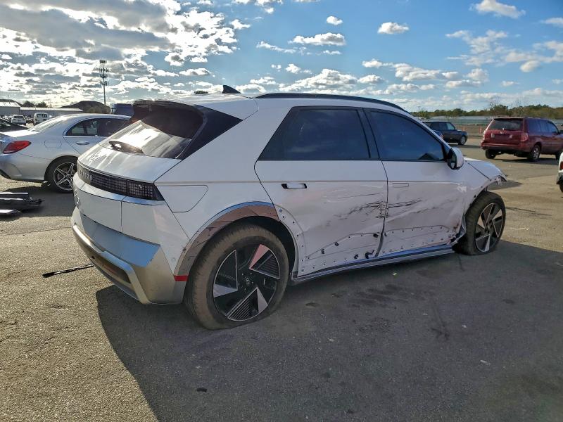 Фото 3 - HYUNDAI IONIQ