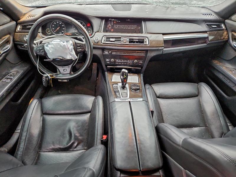 Фото 8 - BMW 7 SERIES