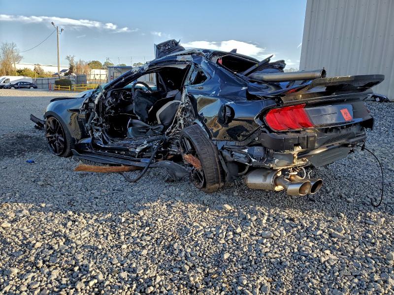 Фото 2 - FORD MUSTANG