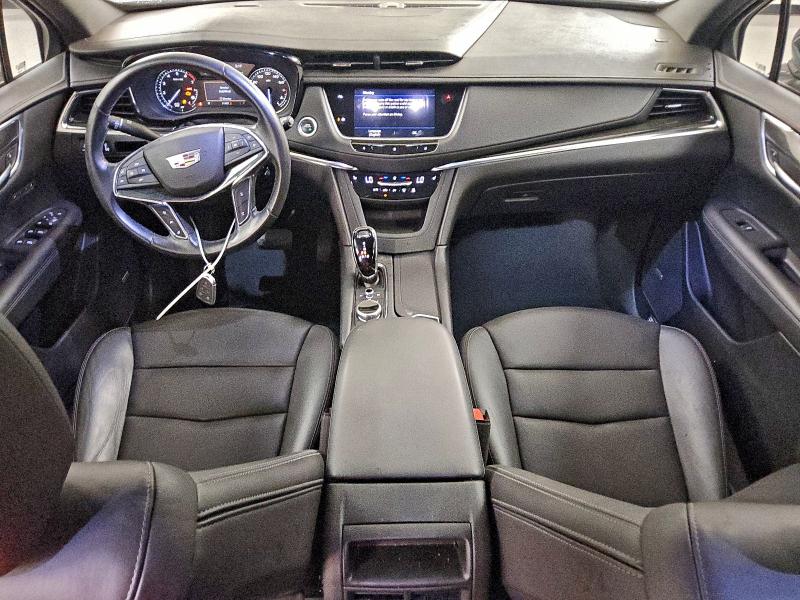 Фото 8 - CADILLAC XT5