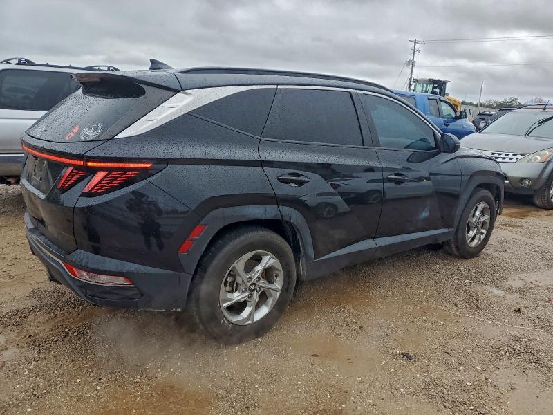 Фото 3 - HYUNDAI TUCSON