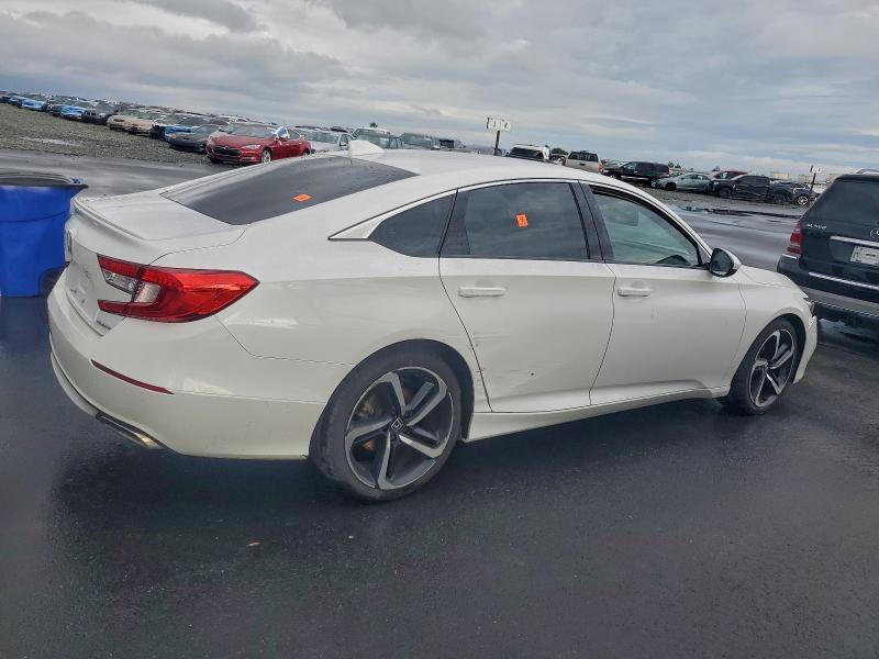 Фото 3 - HONDA ACCORD