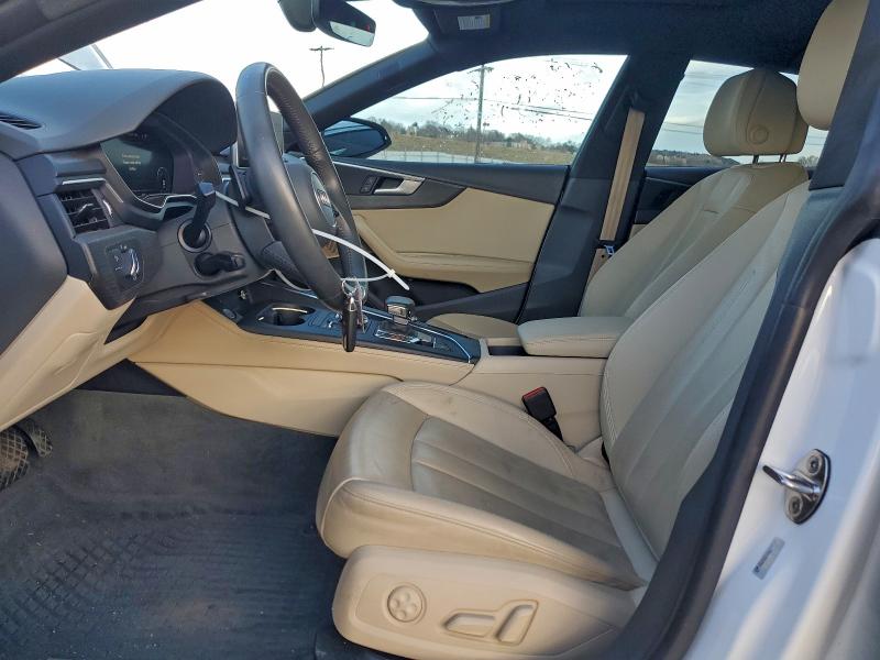 Фото 7 - AUDI A5