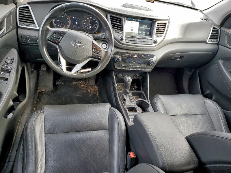 Фото 8 - HYUNDAI TUCSON