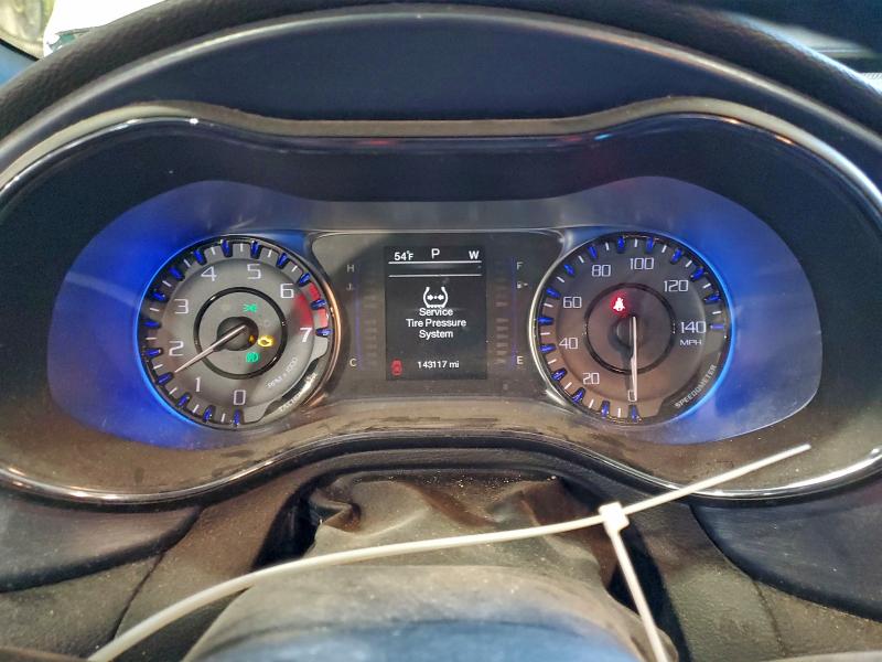 Фото 9 - CHRYSLER 200