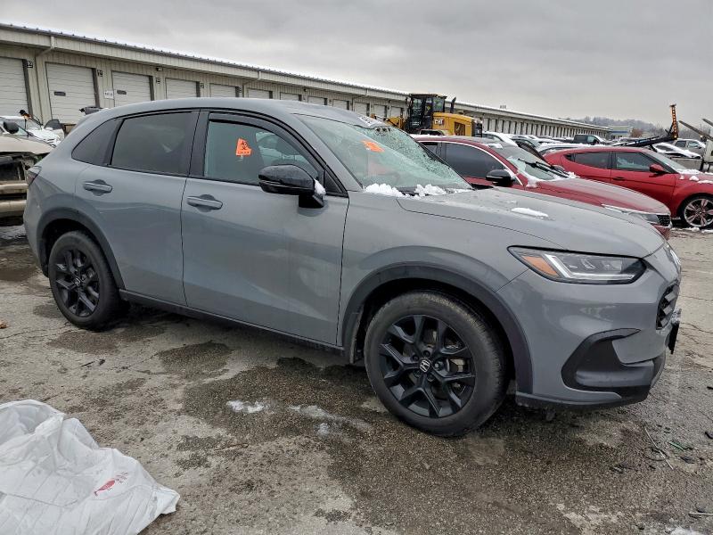 Фото 4 - HONDA HR-V