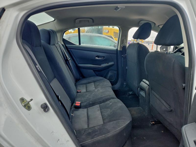 Фото 10 - NISSAN SENTRA