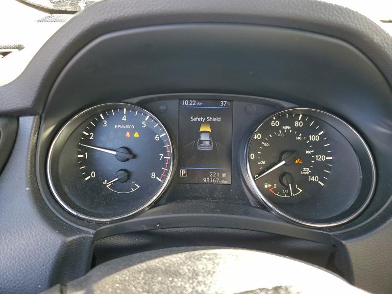 Фото 9 - NISSAN ROGUE