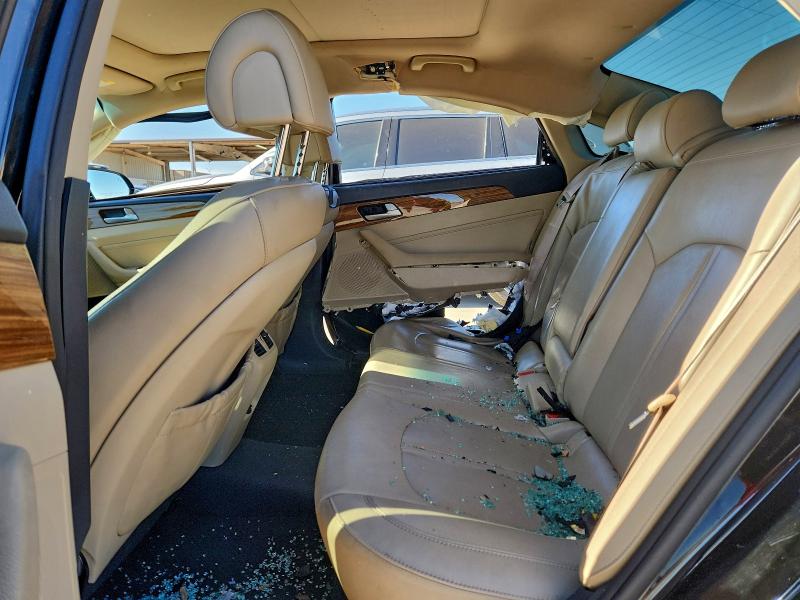 Фото 10 - HYUNDAI SONATA