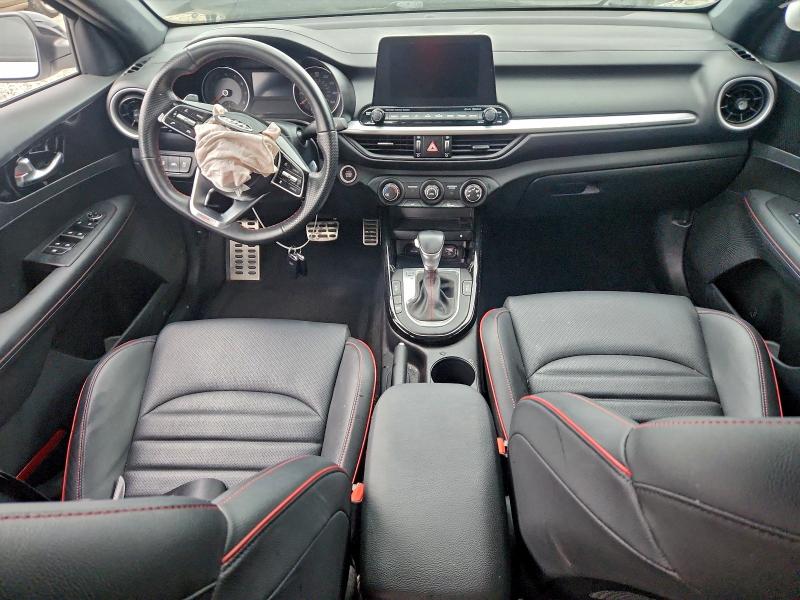 Фото 8 - KIA FORTE