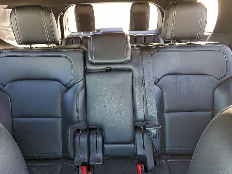 Фото 10 - FORD EXPLORER