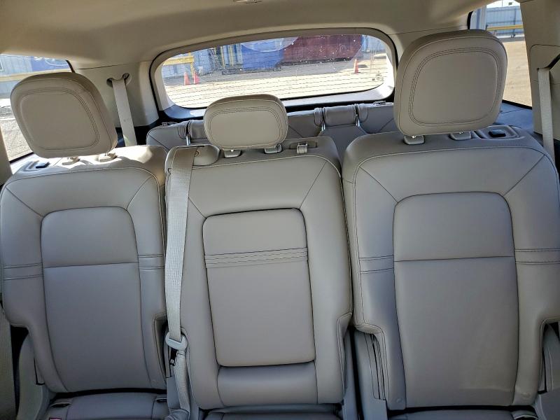 Фото 10 - LINCOLN AVIATOR