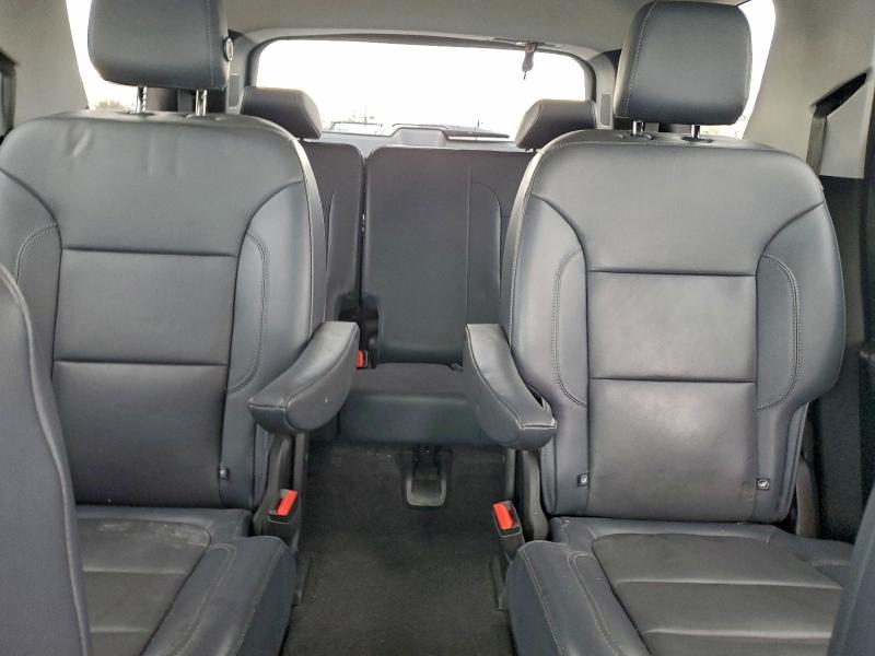 Фото 10 - CHEVROLET TRAVERSE