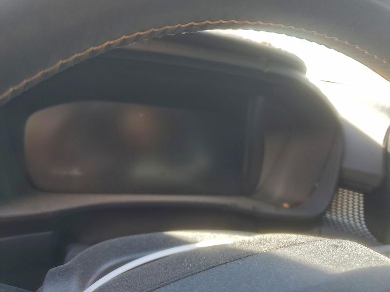 Фото 9 - VOLVO XC40