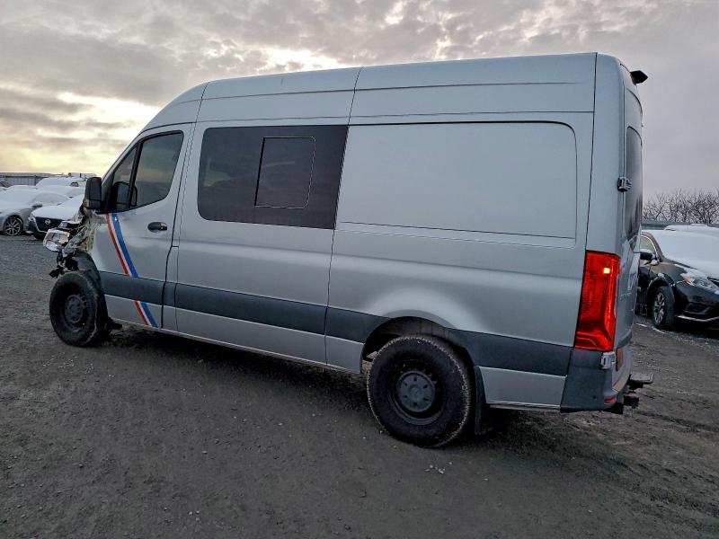 Фото 2 - MERCEDES-BENZ SPRINTER