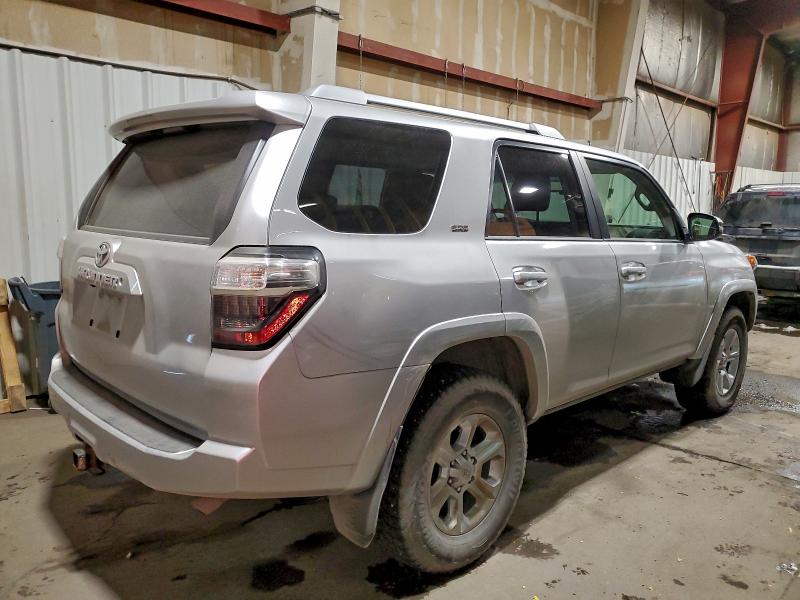 Фото 3 - TOYOTA 4RUNNER